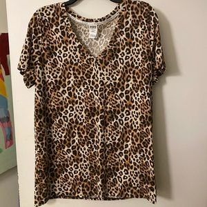 Cheetah t shirt